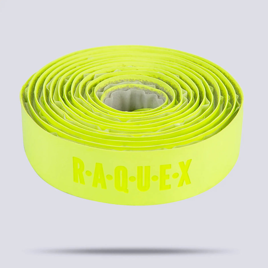 Cushioned hockey grip for field hockey sticks in yellow